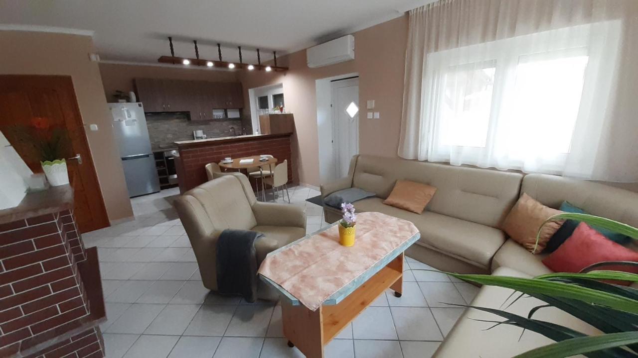 Vila Vizparti Nyaralo Fonyód Exteriér fotografie