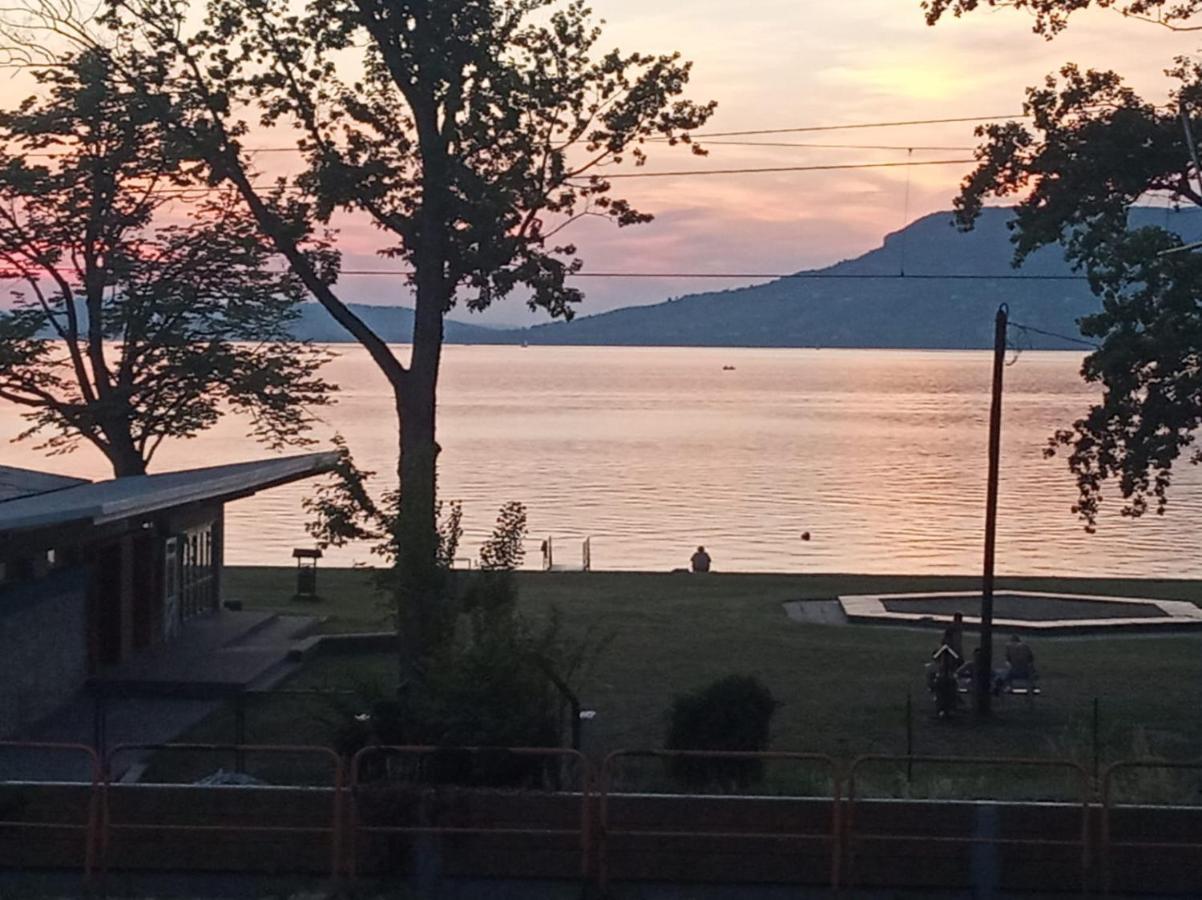 Vila Vizparti Nyaralo Fonyód Exteriér fotografie